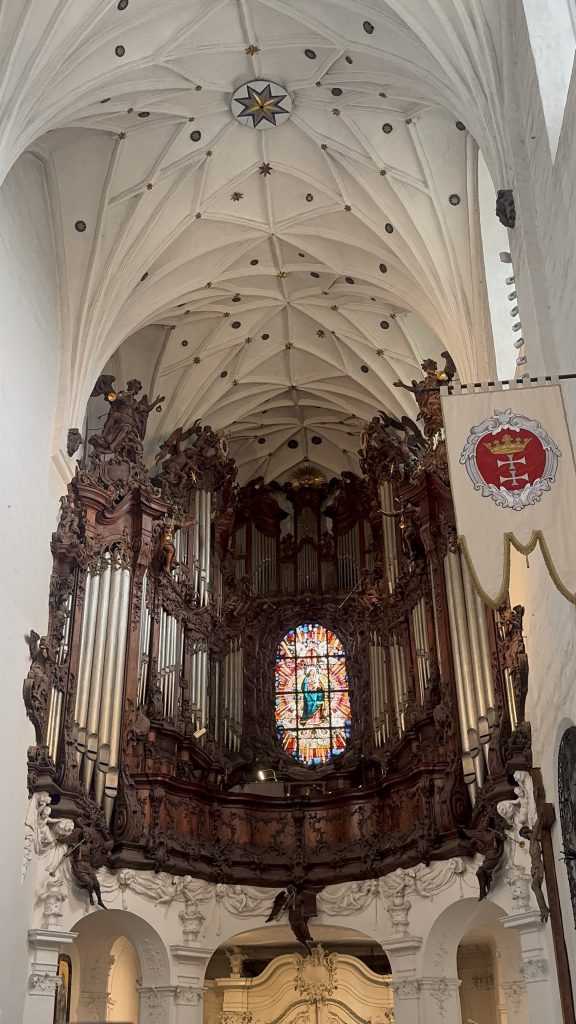 Innenansicht einer Kirche in Danzig